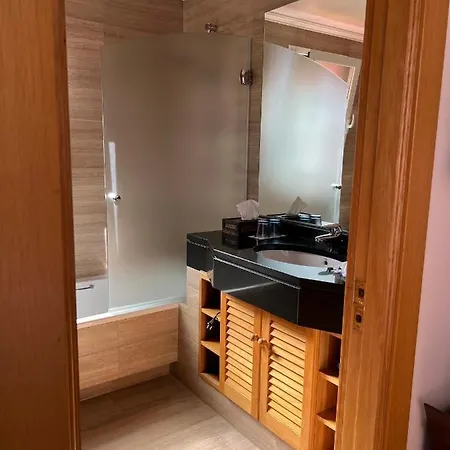 Hotel The Heights Boutique 4*