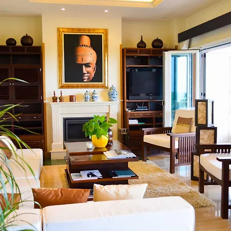 Ξενοδοχείο The Heights Boutique 4*