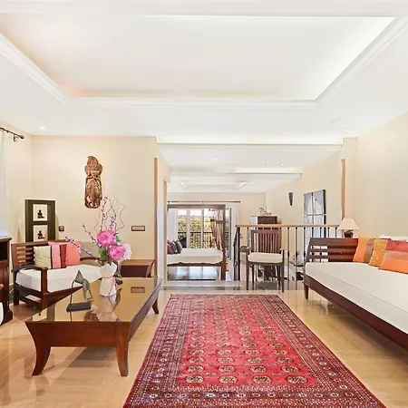 The Heights Boutique 4*