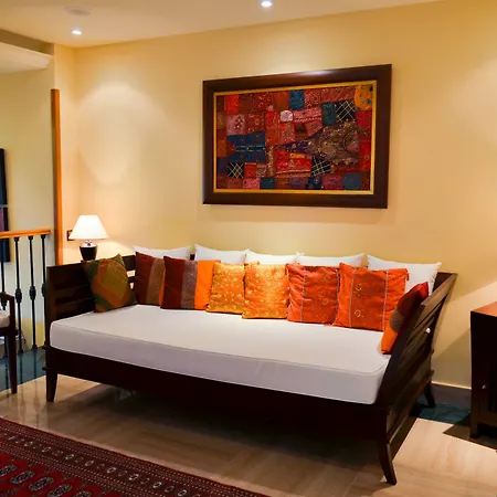 The Heights Boutique 4*