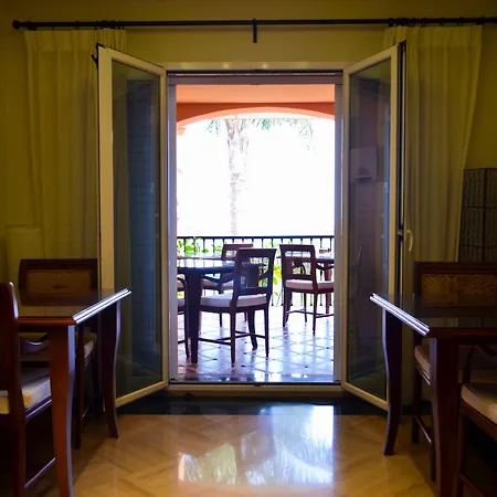 ザ ハイツ ブティック マルベーリャ