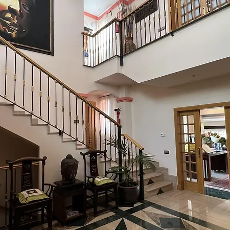 Hotel The Heights Boutique