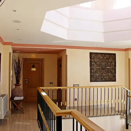 Hotel The Heights Boutique