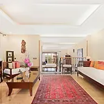 The Heights Boutique 4*