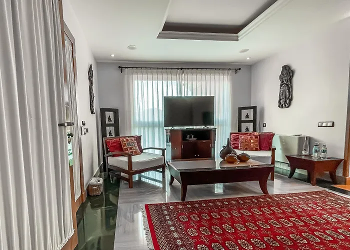 The Heights Boutique Hotel 4*